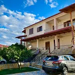Guest house - View Of Castle & Traditional Breakfast *