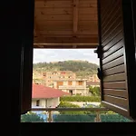 - View Of Castle & Traditional Breakfast