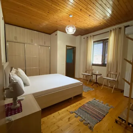 Pensjonat Villa Berat *