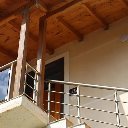 Villa Berat Pensjonat Berat
