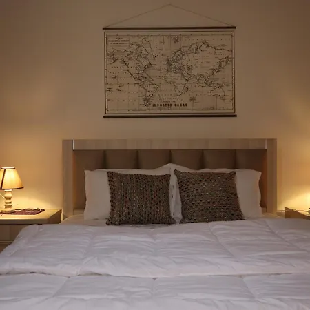 - View Of Castle & Traditional Breakfast * Berat